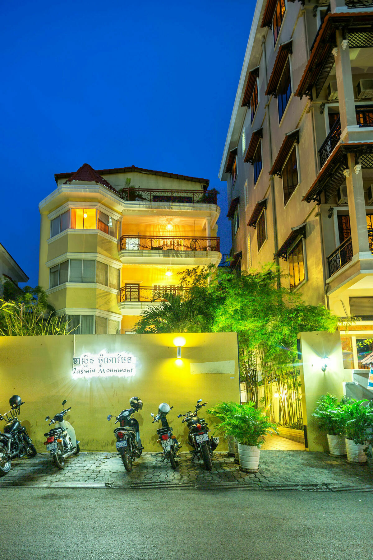 Jasmin Monument Hotel بنوم بنه المظهر الخارجي الصورة